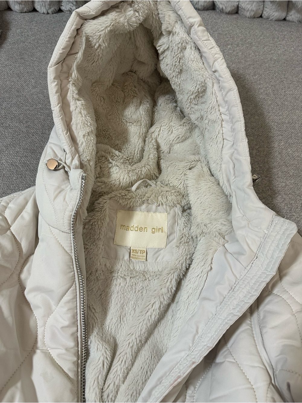 Madden Girl Quilted Hooded Coat in Soft Cream